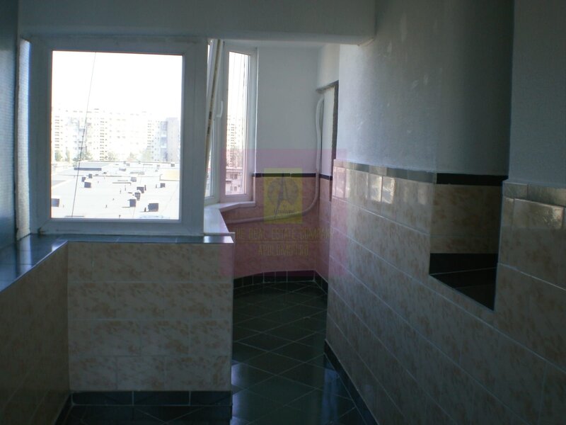 Apartament 3 camere pe bd Decebal